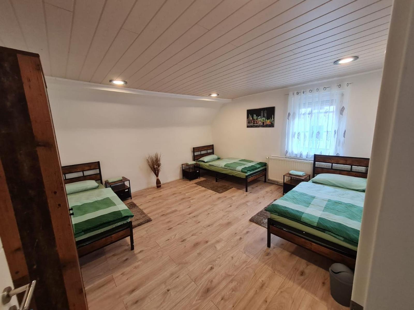 Husic Immobilien Und Handwerkerservice Rimbach  Exterior foto